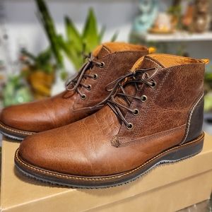 Tommy Bahama Edisto Lace-up Chukka boots, men's size 9